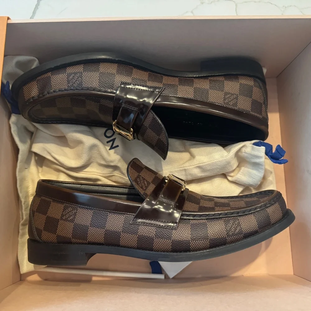 Men's Louis Vuitton Loafers - Picture 1 of 10